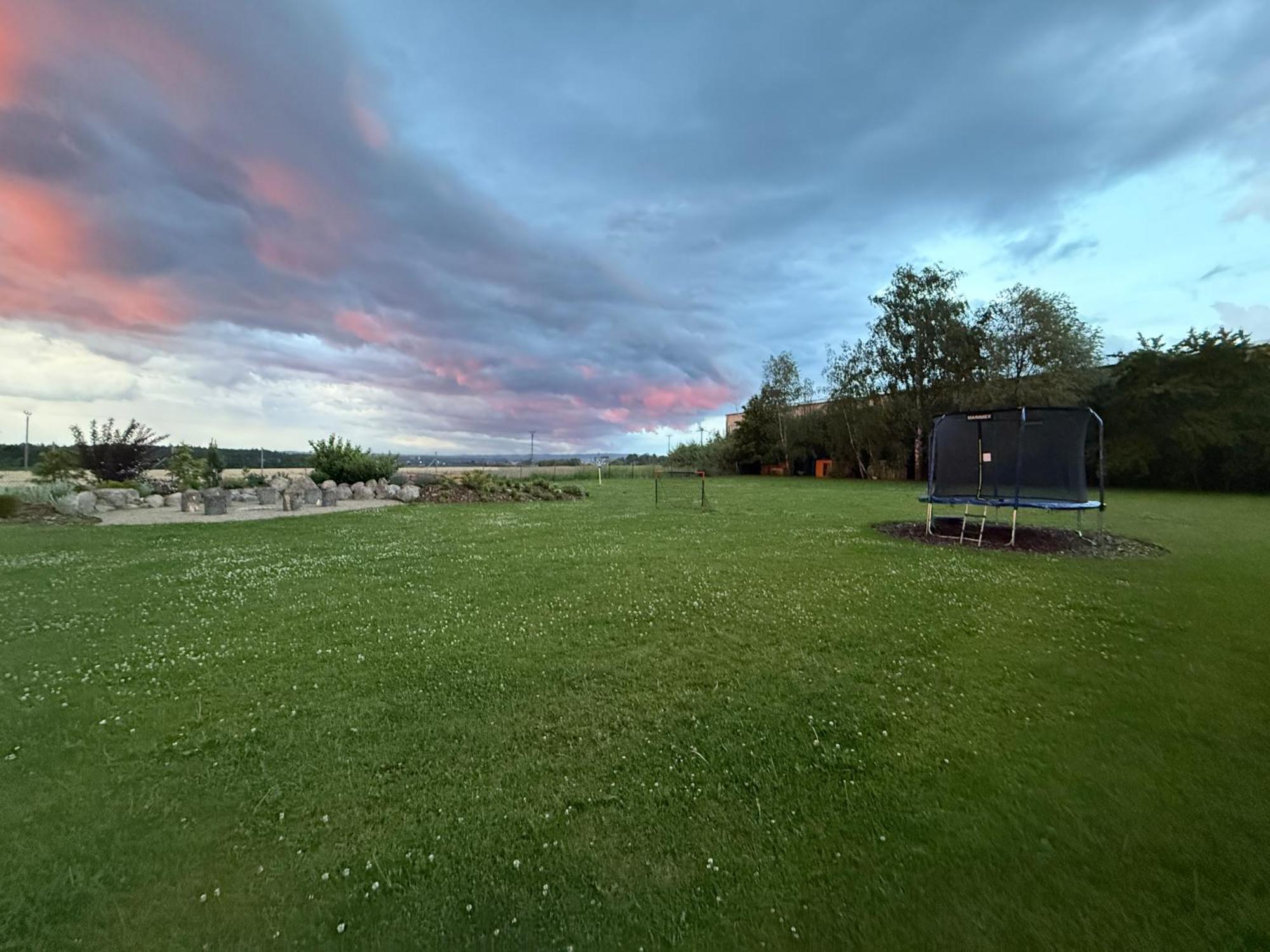 House&Garden&Pool Villa Slapy  Eksteriør bilde